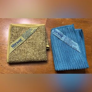 2 NEW Norwex Cloth 1 Veggie Cloth /1 Small kitchen Cloth.